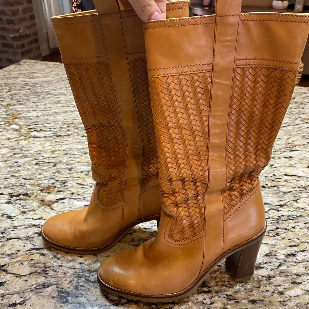 COLE HAAN women’s leather boots, Size 7.5